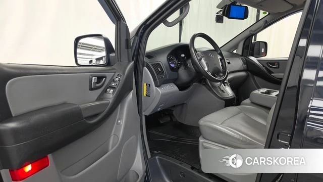 Hyundai The New Grand Starex id 4900267 из Кореи 33
