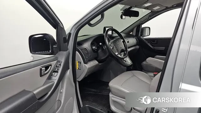 Hyundai The New Grand Starex id 3329670 из Кореи 20