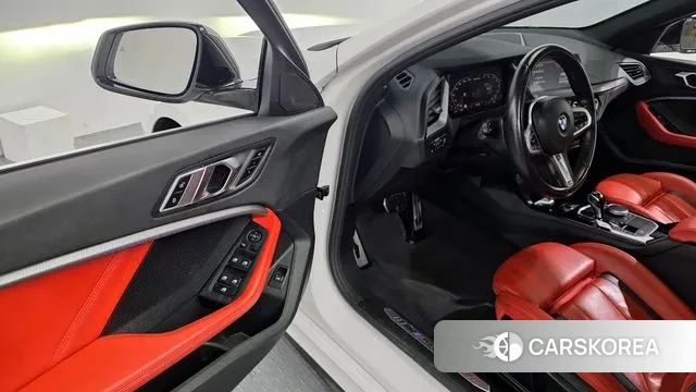 BMW 1 Series (F40) id 3581985 из Кореи 20