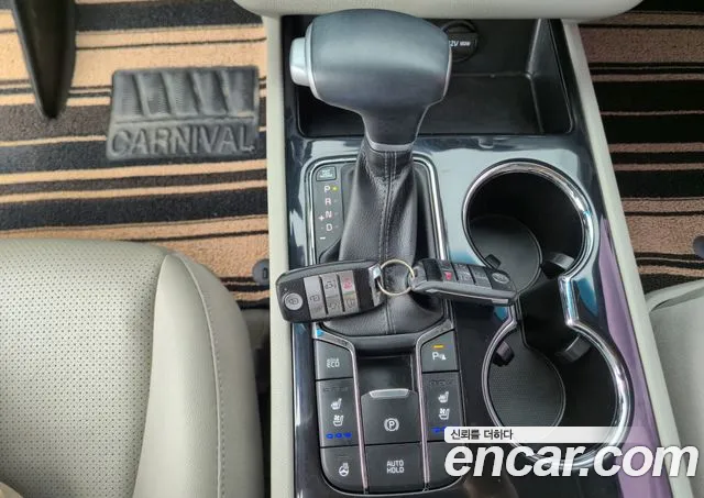 Kia The New Carnival id 2854961 из Кореи 18