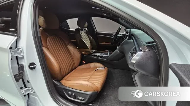 Genesis G70 id 3161616 из Кореи 20