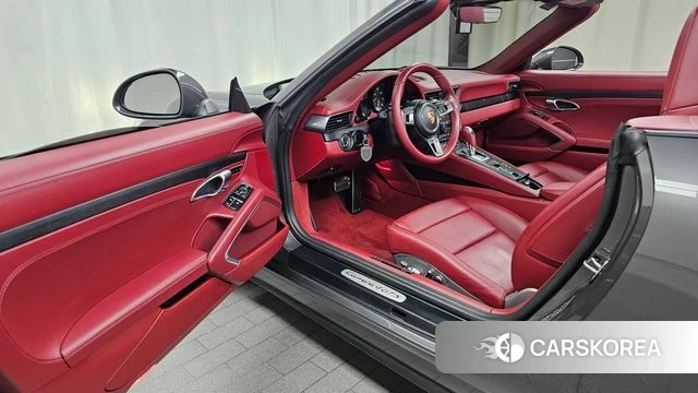 Porsche 911 id 4837333 из Кореи 31