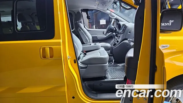 Hyundai The New Grand Starex id 2211257 из Кореи 20