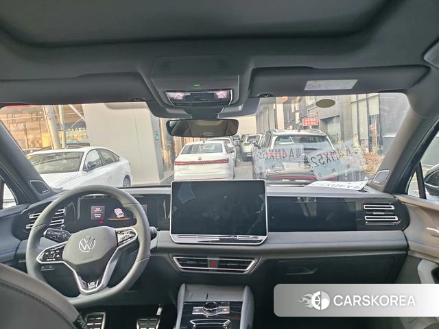 Volkswagen Tiguan L id 4261392 из Китая 13