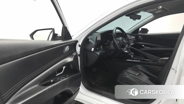Hyundai Avante Hybrid (CN7) id 4656860 из Кореи 29