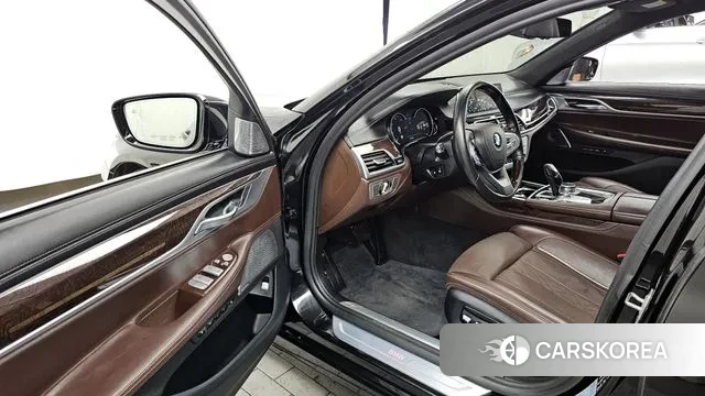 BMW 7 Series (G11) id 3417995 из Кореи 20