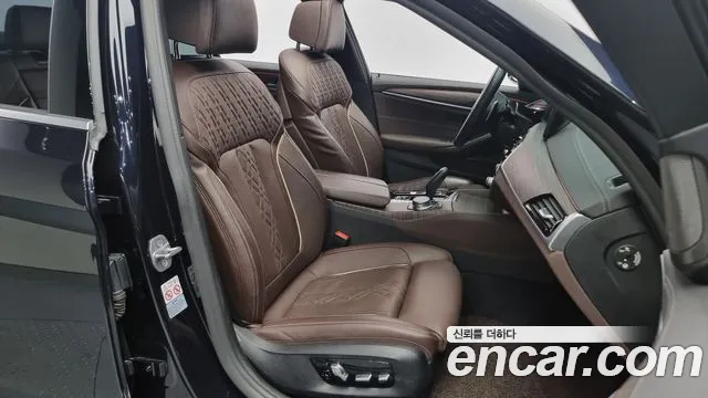 BMW 5 Series (G30) id 2838849 из Кореи 20