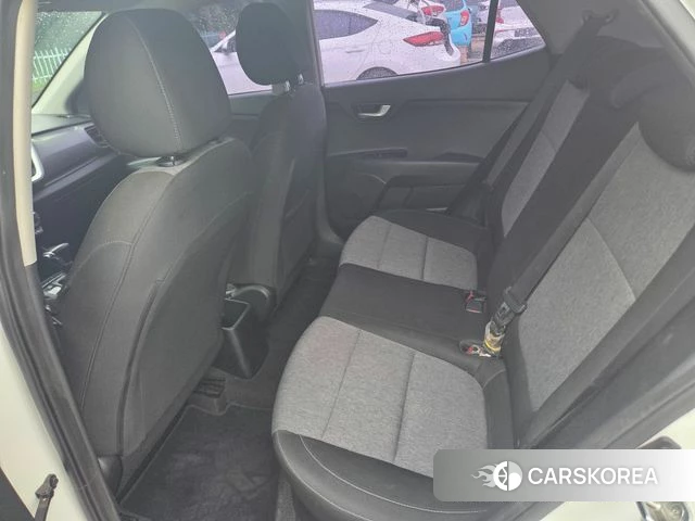Kia Stonic id 4420611 из Кореи 18