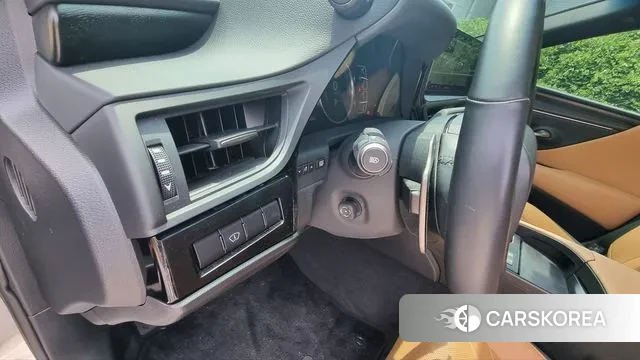 Lexus ES300h 7th generation id 2997266 из Кореи 20