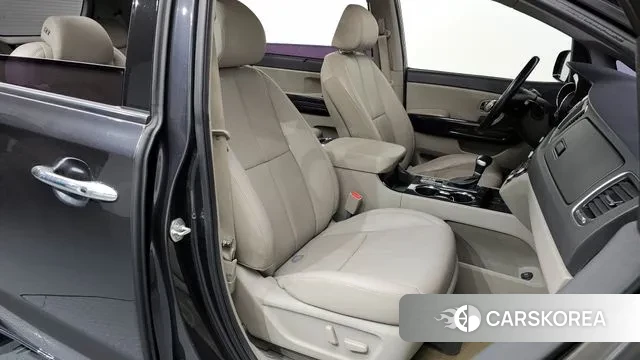 Kia The New Carnival id 3574003 из Кореи 20