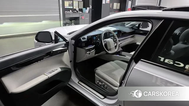 Hyundai Grandeur Hybrid (GN7) id 3022018 из Кореи 20