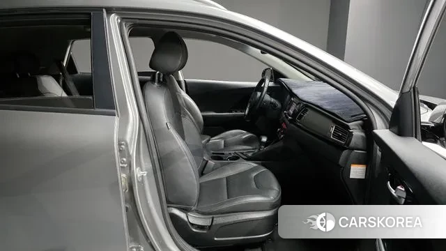 Kia Niro id 3244013 из Кореи 20