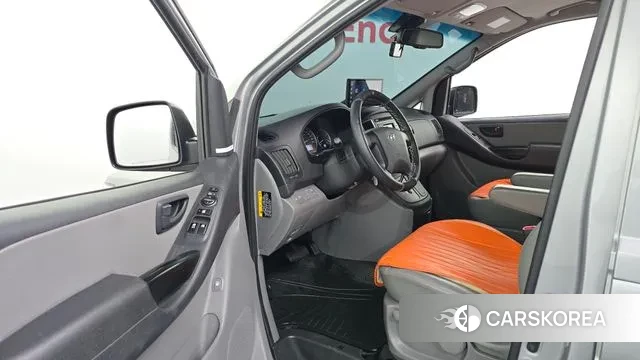 Hyundai The New Grand Starex id 3772138 из Кореи 20