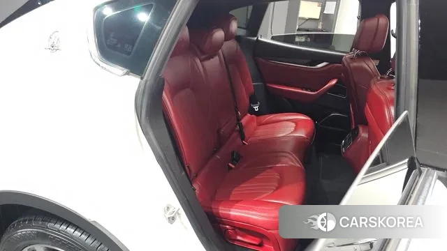Maserati Levante id 3598606 из Кореи 20