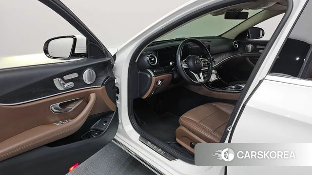 Mercedes-Benz E-Class W213 id 3807997 из Кореи 20