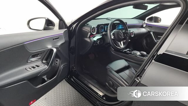 Mercedes-Benz A-Class W177 id 3839389 из Кореи 20