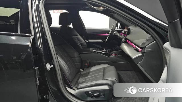 BMW 5 Series (G60) id 3850252 из Кореи 20