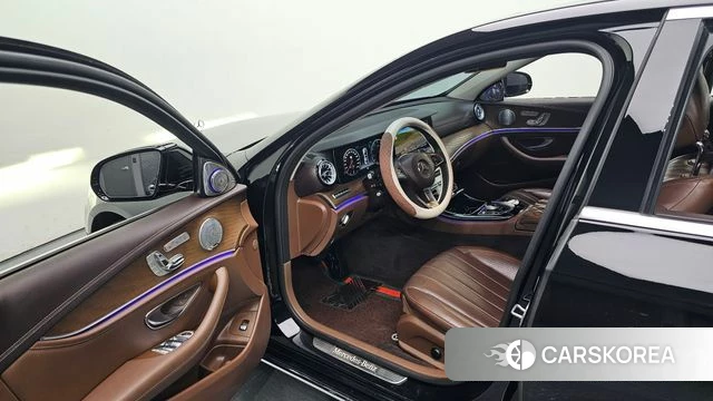 Mercedes-Benz E-Class W213 id 4318386 из Кореи 20