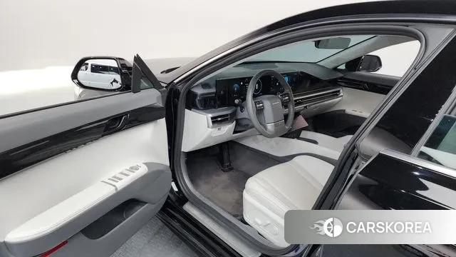 Hyundai Grandeur (GN7) id 3726399 из Кореи 20