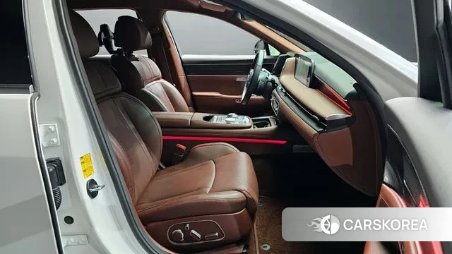 Genesis G90 (RS4) id 3751908 из Кореи 20