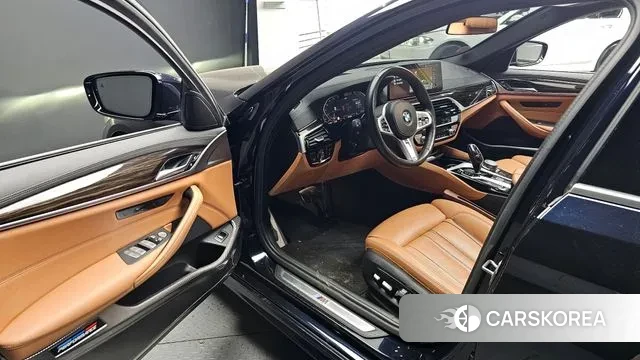 BMW 5 Series (G30) id 3600662 из Кореи 20