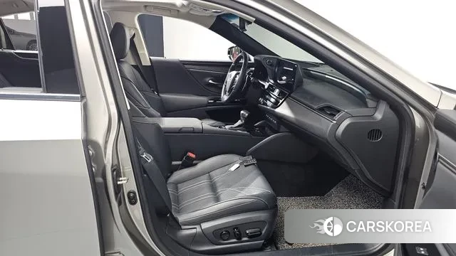 Lexus ES300h 7th generation id 3610764 из Кореи 20