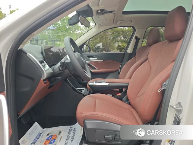 BMW iX1 id 4253556 из Китая 12