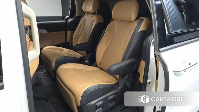 Kia Carnival 4th generation id 4642014 из Кореи 31