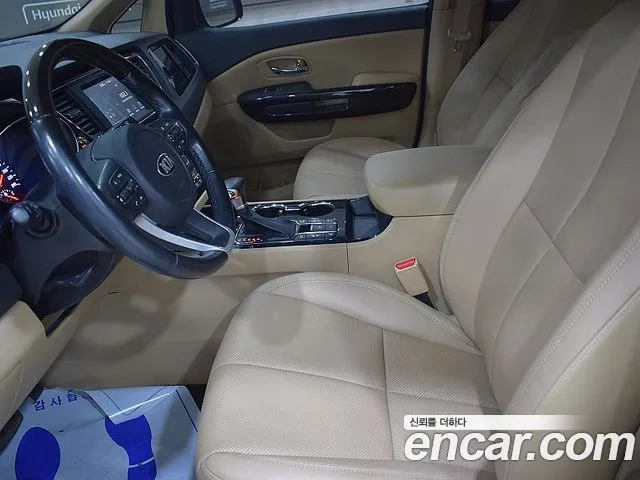 Kia The New Carnival id 2946437 из Кореи 20