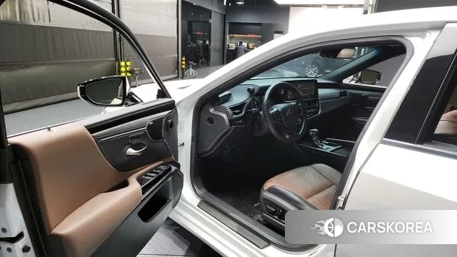 Lexus ES300h 7th generation id 3544902 из Кореи 20