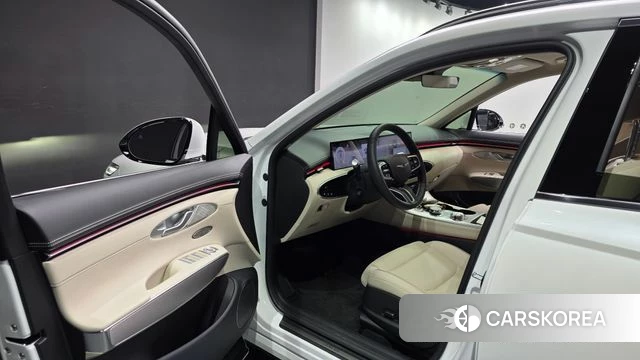 Genesis GV70 id 4607611 из Кореи 31