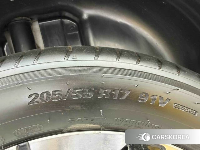 Volkswagen Exploring the shadow id 4259880 из Китая 18