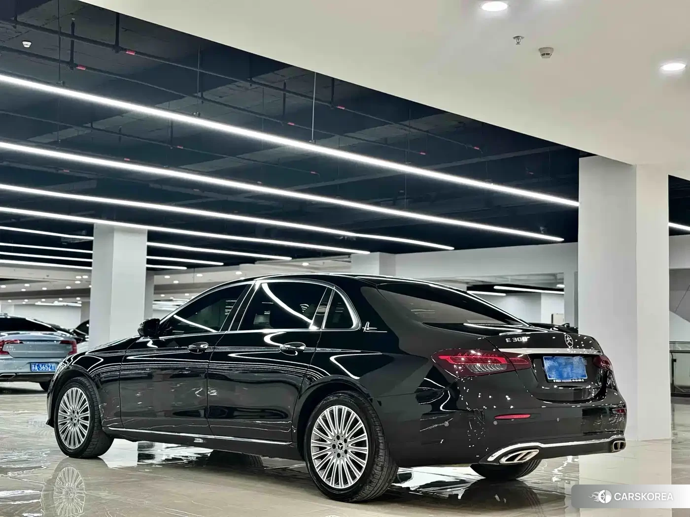 Mercedes-Benz E-Class id 4577848 из Китая 18