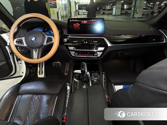 BMW 5 Series (G30) id 3509142 из Кореи 20