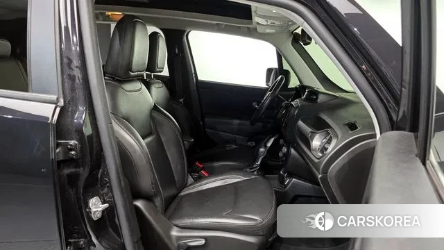 Jeep Renegade id 3324743 из Кореи 20