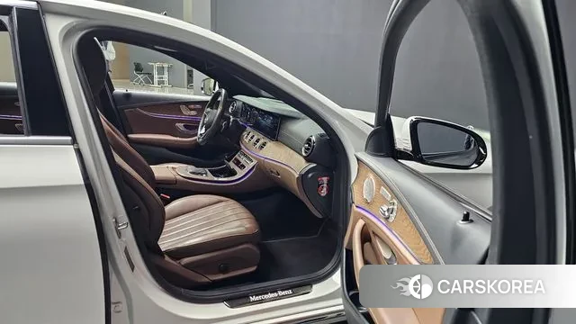 Mercedes-Benz E-Class W213 id 3452521 из Кореи 20