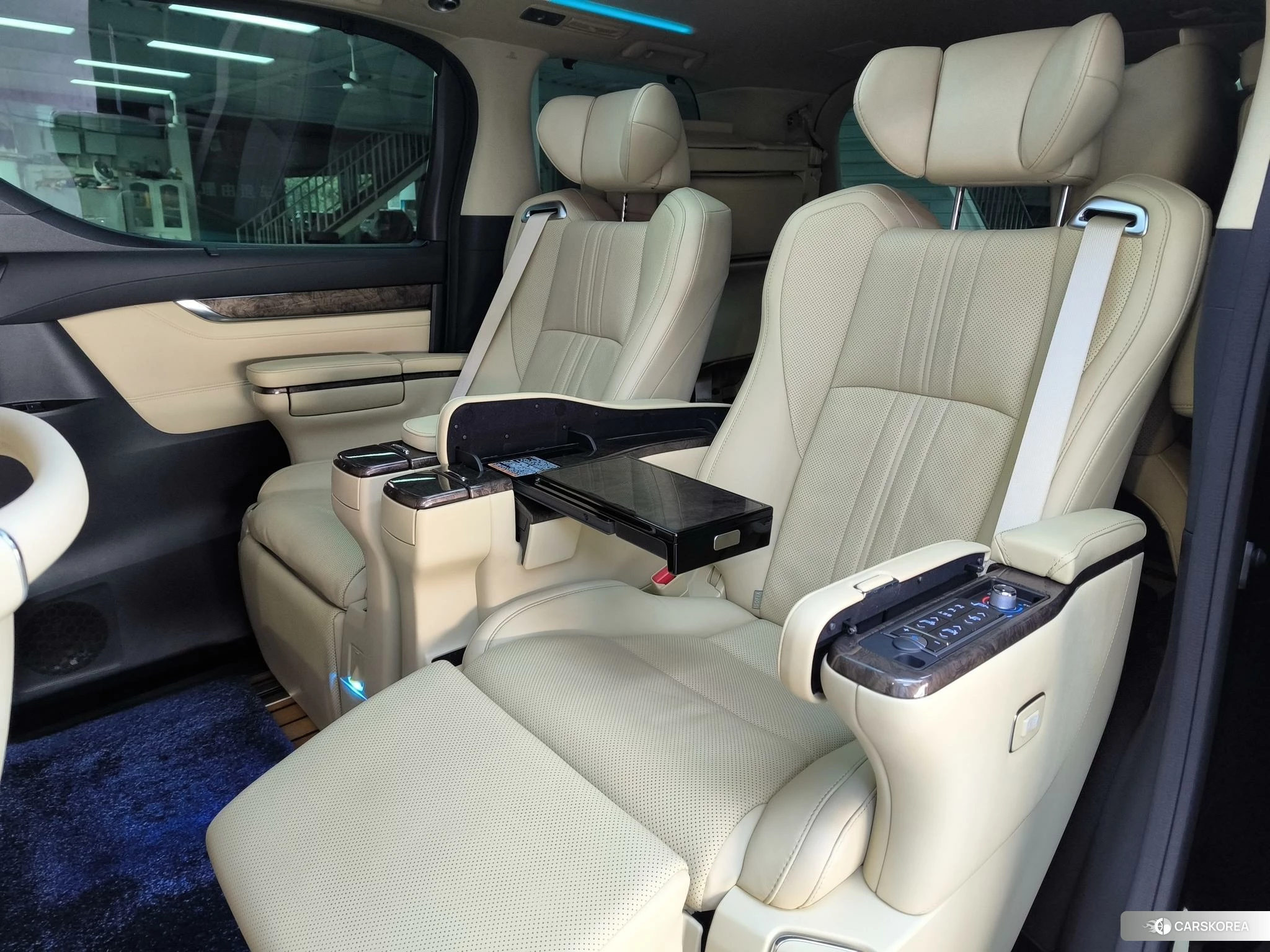 Toyota Wilfa id 4452073 из Китая 33