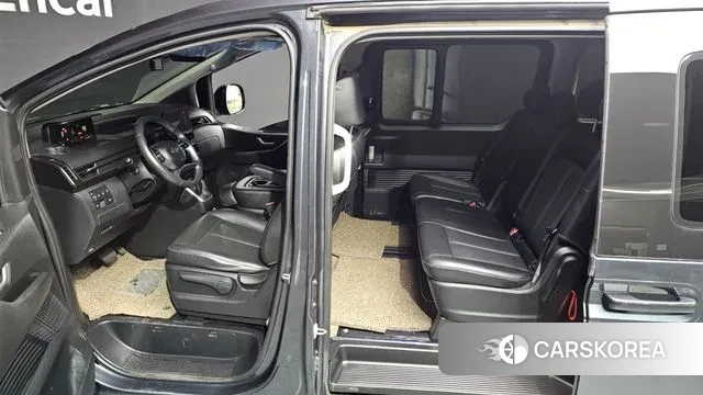 Hyundai Staria id 3701648 из Кореи 20