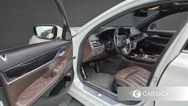 BMW 7 Series (G11) id 4529625 из Кореи 37
