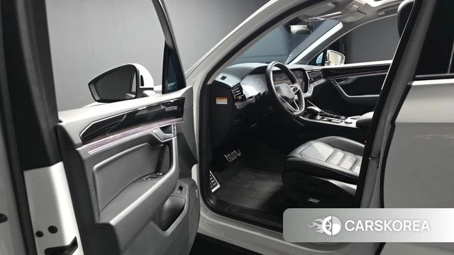 Volkswagen Touareg 3rd generation id 4382238 из Кореи 20