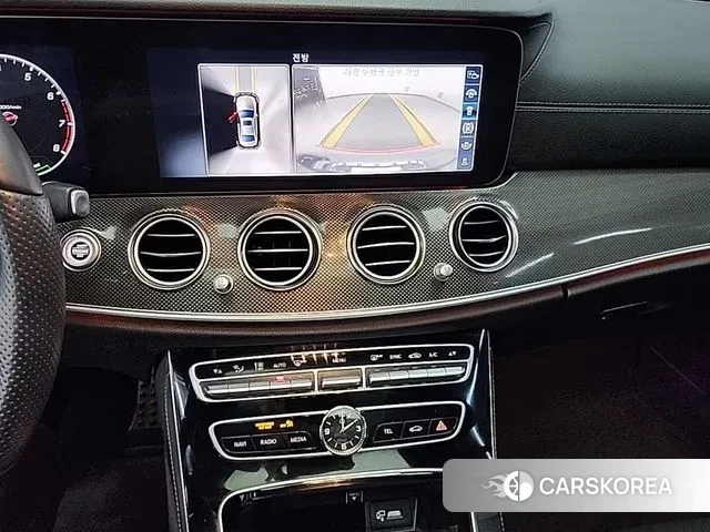 Mercedes-Benz E-Class W213 id 3489421 из Кореи 19