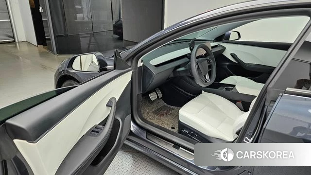Tesla Model 3 id 4421545 из Кореи 34