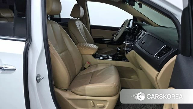 Kia The New Carnival id 3835013 из Кореи 20