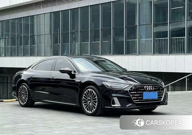 Audi A7L id 4366101 из Китая 15