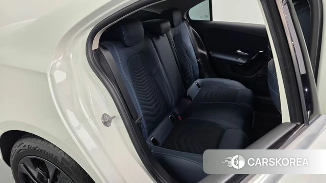 Mercedes-Benz A-Class W177 id 4647296 из Кореи 30
