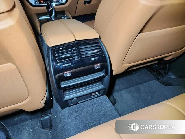 BMW 5 Series (G30) id 4249127 из Кореи 11