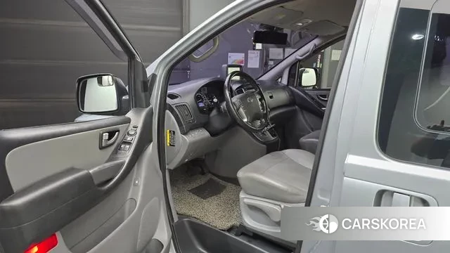 Hyundai The New Grand Starex id 3144934 из Кореи 20