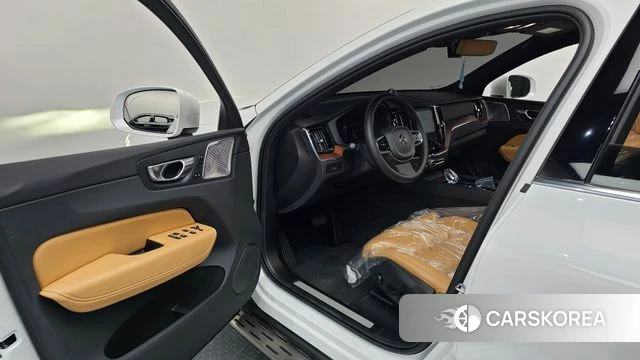 Volvo XC60 second Generation id 4847917 из Кореи 39