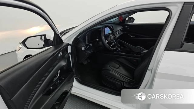 Hyundai Avante Hybrid (CN7) id 4650501 из Кореи 30