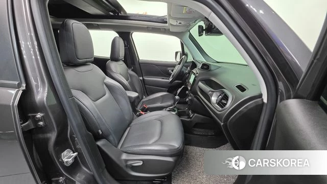 Jeep Renegade id 4740870 из Кореи 20